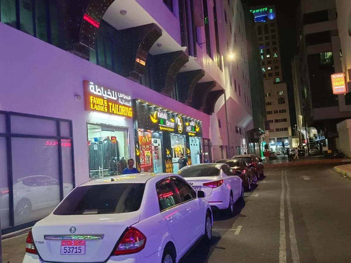 Homestay Affordable Transient - Not A Hotel - Sharing Kitchen And Washrooms Abu Dhabi United Arab Emirates