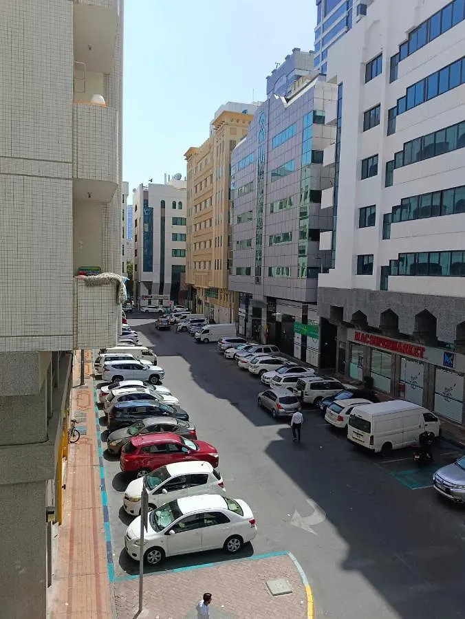 Affordable Transient - Not A Hotel - Sharing Kitchen And Washrooms Abu Dhabi United Arab Emirates