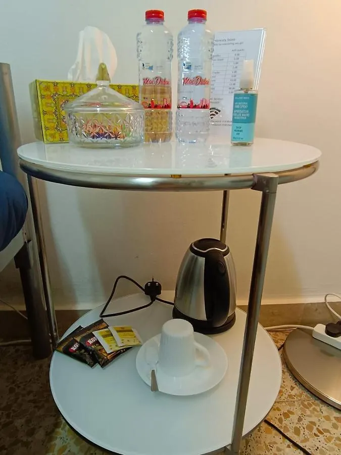 Affordable Transient - Not A Hotel - Sharing Kitchen And Washrooms Abu Dhabi United Arab Emirates