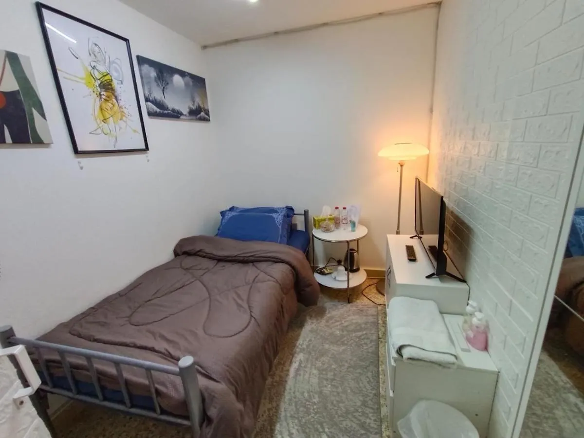 Affordable Transient - Not A Hotel - Sharing Kitchen And Washrooms Abu Dhabi