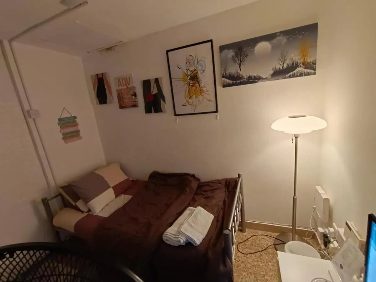 Affordable Transient - Not A Hotel - Sharing Kitchen And Washrooms Abu Dhabi United Arab Emirates